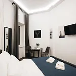 Modern In Downtown بودابست