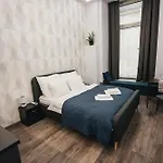 Modern In Downtown アパート